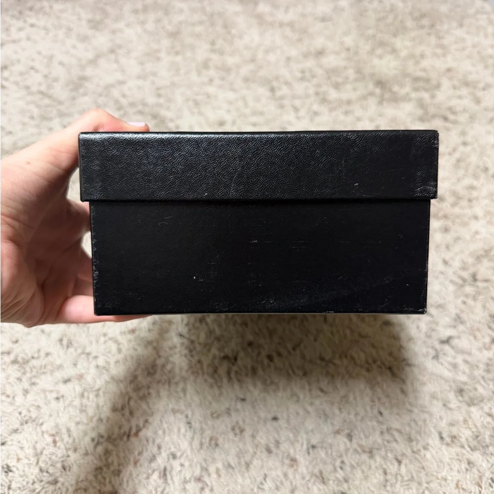 CHANEL Black Shoe Box - Picture 3 of 5